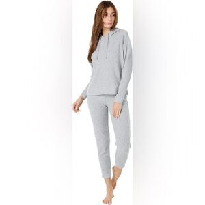 UGG Kyree Goodie in Grey Heather M